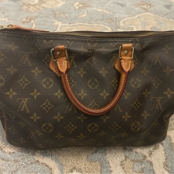 Louis Vuitton Monogram Canvas large Speedy purse - Not included on sale. - Picture 5 of 16